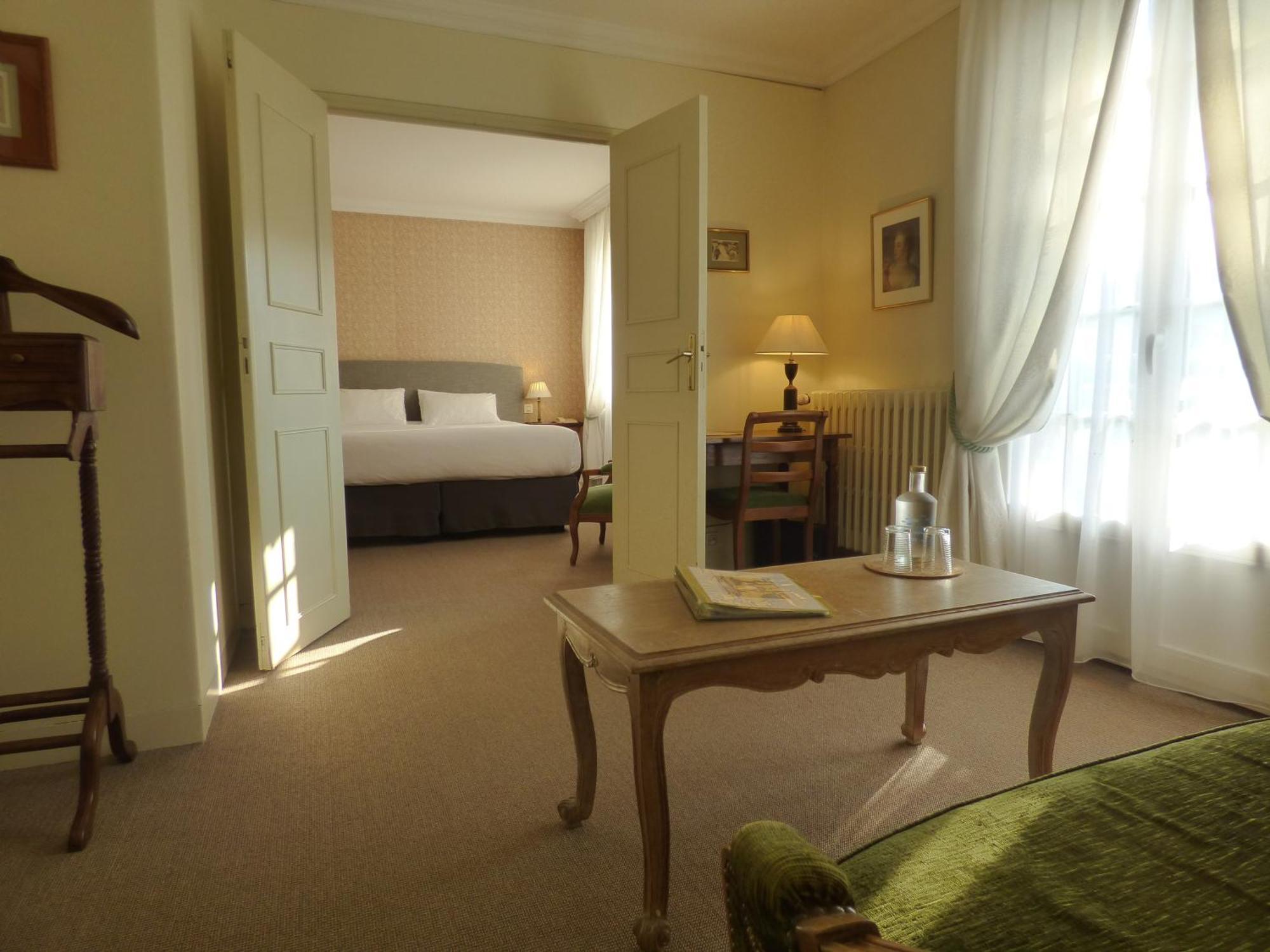 ביוגנסי Hotel La Tonnellerie מראה חיצוני תמונה
