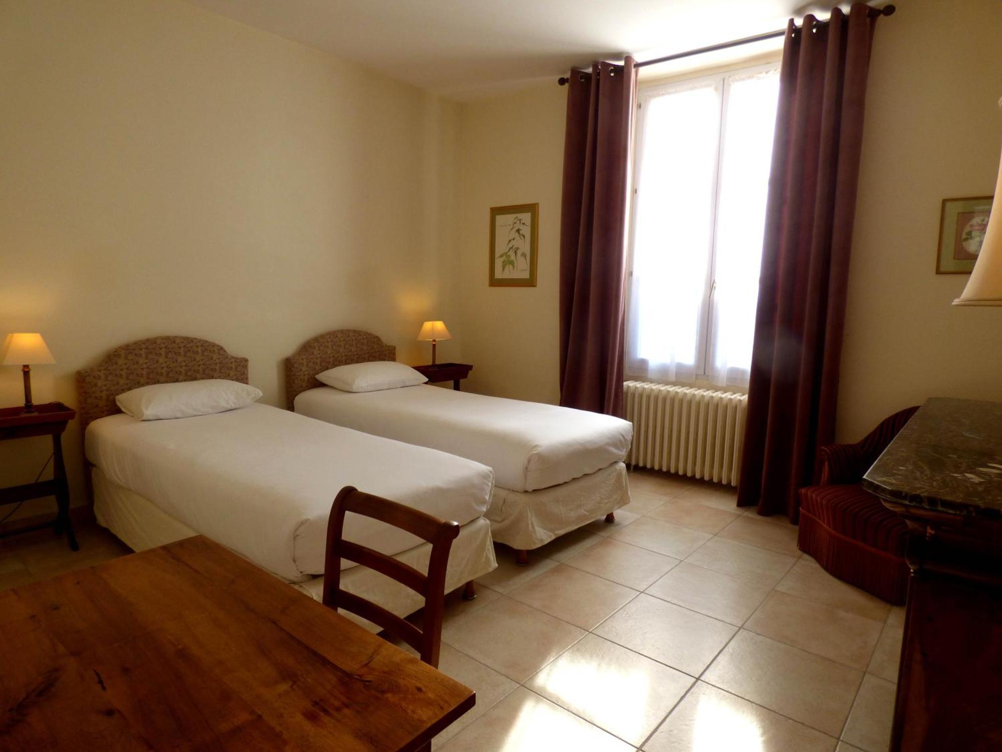 ביוגנסי Hotel La Tonnellerie מראה חיצוני תמונה