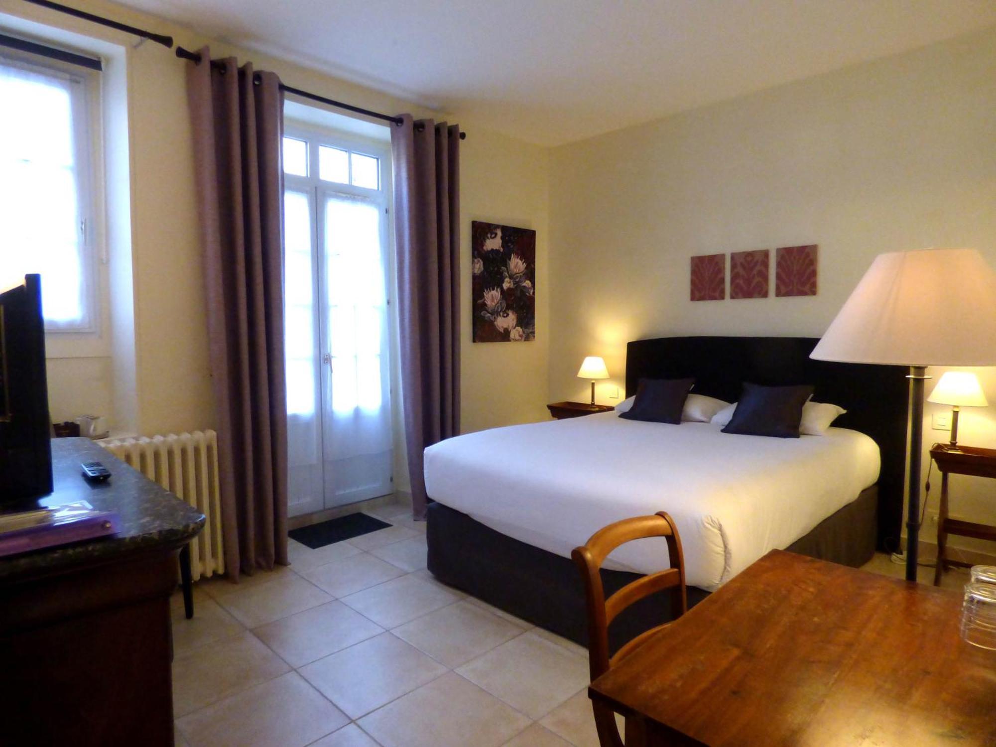 ביוגנסי Hotel La Tonnellerie מראה חיצוני תמונה