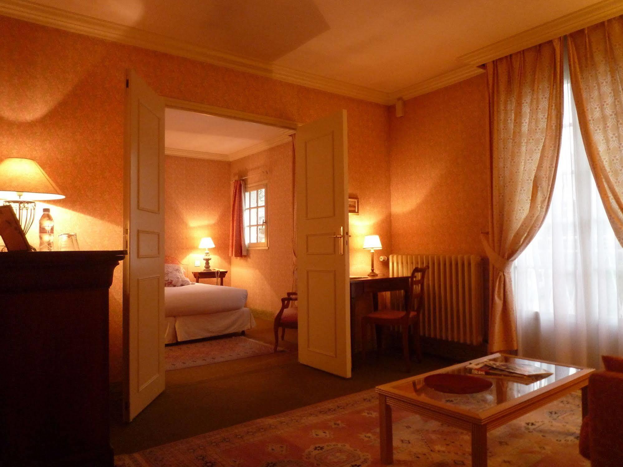 ביוגנסי Hotel La Tonnellerie מראה חיצוני תמונה
